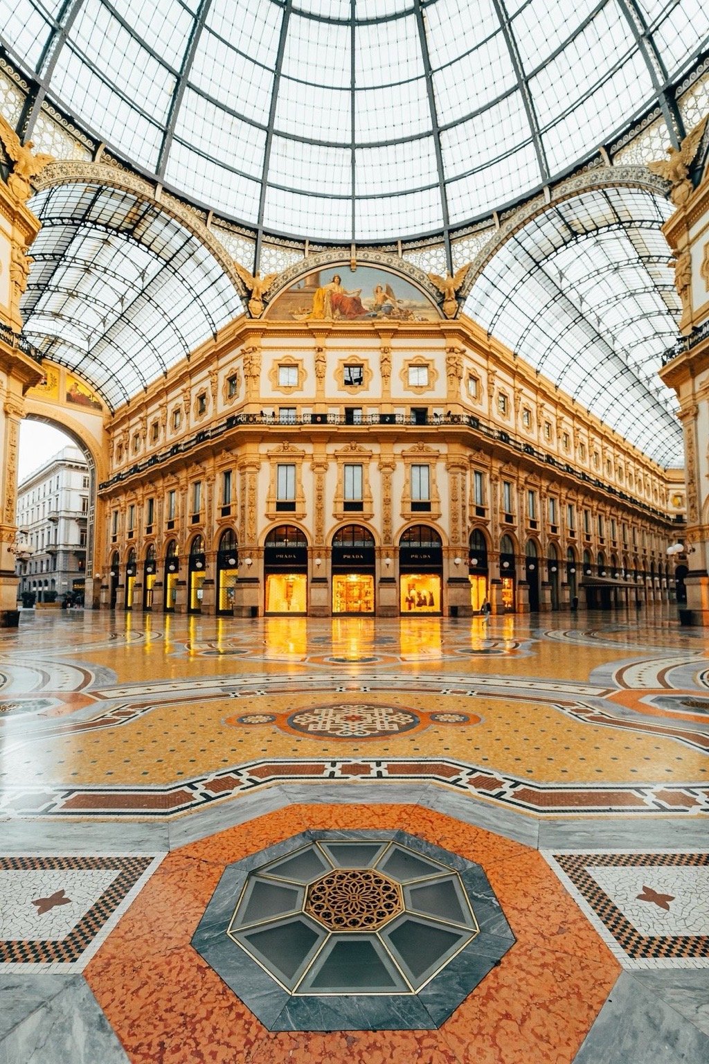 Galleria Vittorio Emanuele II — boutiques européennes
